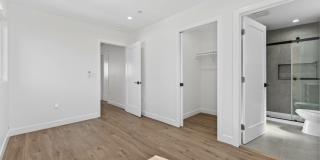 680 East 45th Street Gallery 7