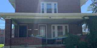 2 Bedroom 1 Bath Duplex Gallery 1