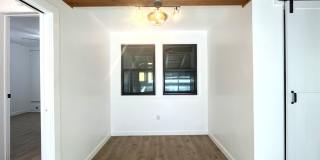 3 bed, 2 bath located in Riverside! Gallery 20