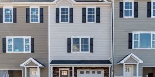 Townhouse for Rent in Crescent Ridge Gallery 1