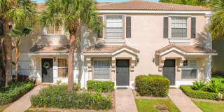 Beautiful 2 bedroom 2.5 bath Townhouse in West Palm Beach Beautiful 2 bedroom 2.5 bath Townhouse in West Palm Beach Gallery 1