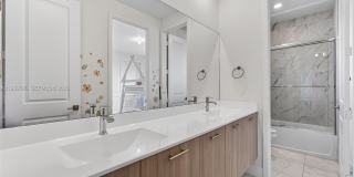 8267 SW 120th Ter Gallery 36