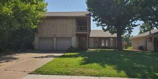 PRELEASING for Early Aug 2027! (3) Bed/(2) Bath - Over 1800 Sqft w/ Bonus Room and Bar! Gallery 1