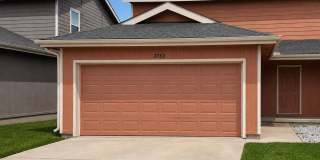 3 Bed 2.5 Bath 2 Car Garage Split Duplex- Pets ok! 3 Bed 2.5 Bath 2 Car Garage Split Duplex- Pets ok! Gallery 1