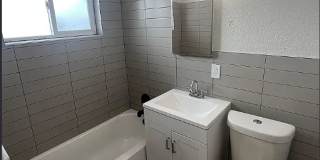 Beautiful 2 Bed Apartment with Reserved Parking Spots Beautiful 2 Bed Apartment with Reserved Parking Spots Gallery 13
