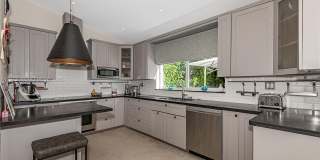 375 Harbor Ct Gallery 14