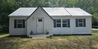 707 Miller ~ Roxie 707 Miller ~ Roxie Gallery 1