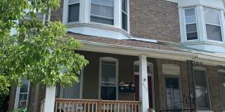 Large One Bedroom Apartment Gallery 1