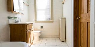 8009-11 S Maryland Gallery 3