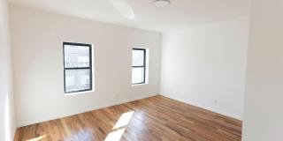 1256 Bay Street Gallery 8