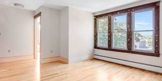 4 Glade St Gallery 15