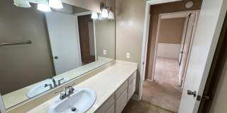 Todd Ranch Townhome- Overlooking The Community Pool! Gallery 15