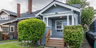 Adorable home with 3 Units in Tacoma Gallery 1