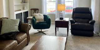 16 Robinson Street Gallery 7