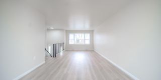 11209 CAROLINE Avenue Gallery 8