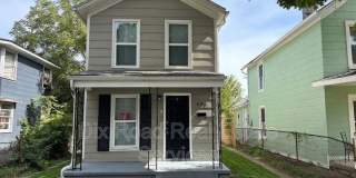 626 Ross Avenue Gallery 1