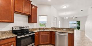 Spacious 4-Bedroom Townhome in Gated Meadow Pointe Gallery 9