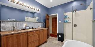 2100 E DAUPHIN Street Gallery 21