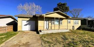 2216 39th Street Gallery 1