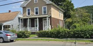 195 W Main Street Gallery 1