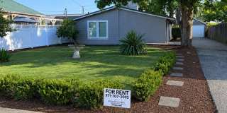Now Leasing – Spacious & Newly Updated 2-Bedroom Home in NE Salem Now Leasing – Spacious & Newly Updated 2-Bedroom Home in NE Salem Gallery 1
