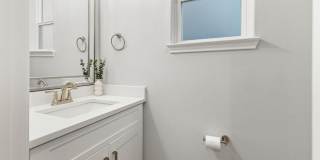 505 Linden Gallery 21