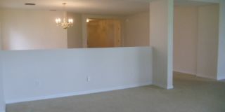 Spacious Home in Green Valley West Gallery 13