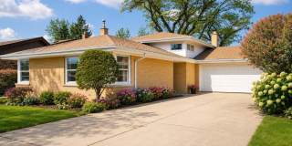 8732 W North Terrace Gallery 1