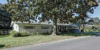 206 N Demanade Boulevard 206 N Demanade Boulevard Gallery 1