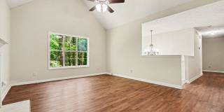 181 North Springs Drive Gallery 1