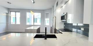 2146 Van Buren Street 403, Hollywood, FL 33020 Gallery 4
