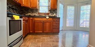 Great Duplex in Briarwood Gallery 13