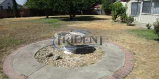 Large 4 bedroom, 3 bath house located on a large lot Gallery 25