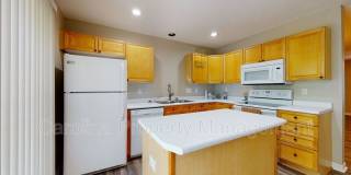 670 Emerald Cove Dr Gallery 3