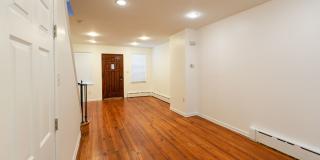 Newly renovated 2 bedroom Gallery 7
