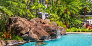 Kahala Oasis: Expansive 6BR Luxury Estate w/ Pool, Spa & Minutes to Beach Gallery 44