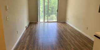 40 Dinan Dr. Gallery 1