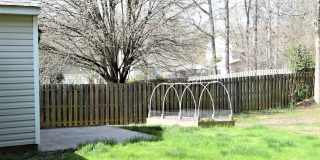 Cute Ranch Style Home - Fenced Yard Gallery 17