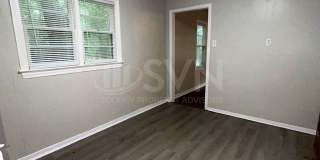 2958 Frederick Street Gallery 1