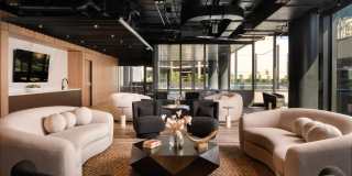 1900 Broadway Gallery 36