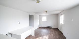 4 Bedroom || 3 Bathroom Home with Finished Basement Gallery 11