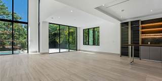 345 West 46th Street Gallery 8