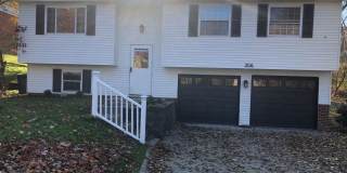 Upper St. Clair - 3 BR Split Entry House, Garage, Central Air! Gallery 13