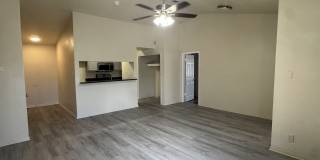 7548 Windsor Oaks Gallery 1