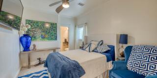 1301 The Cape Road - 6 Gallery 23