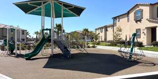 Almost BRAND NEW end unit Townhome in Winchester for Rent Gallery 29