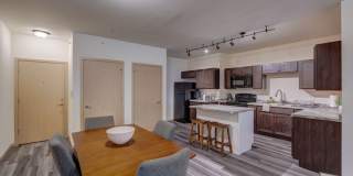 Brand New Fully Furnished short term lease possible Gallery 9