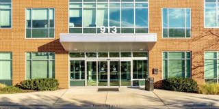 913 RIDGEBROOK Road Gallery 1