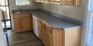 2371 Moore St. / Newly Renovated 3 Bedroom 1 Bathroom Gallery 5