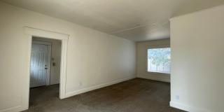 Vintage 3BR House Close to Campus! Gallery 12